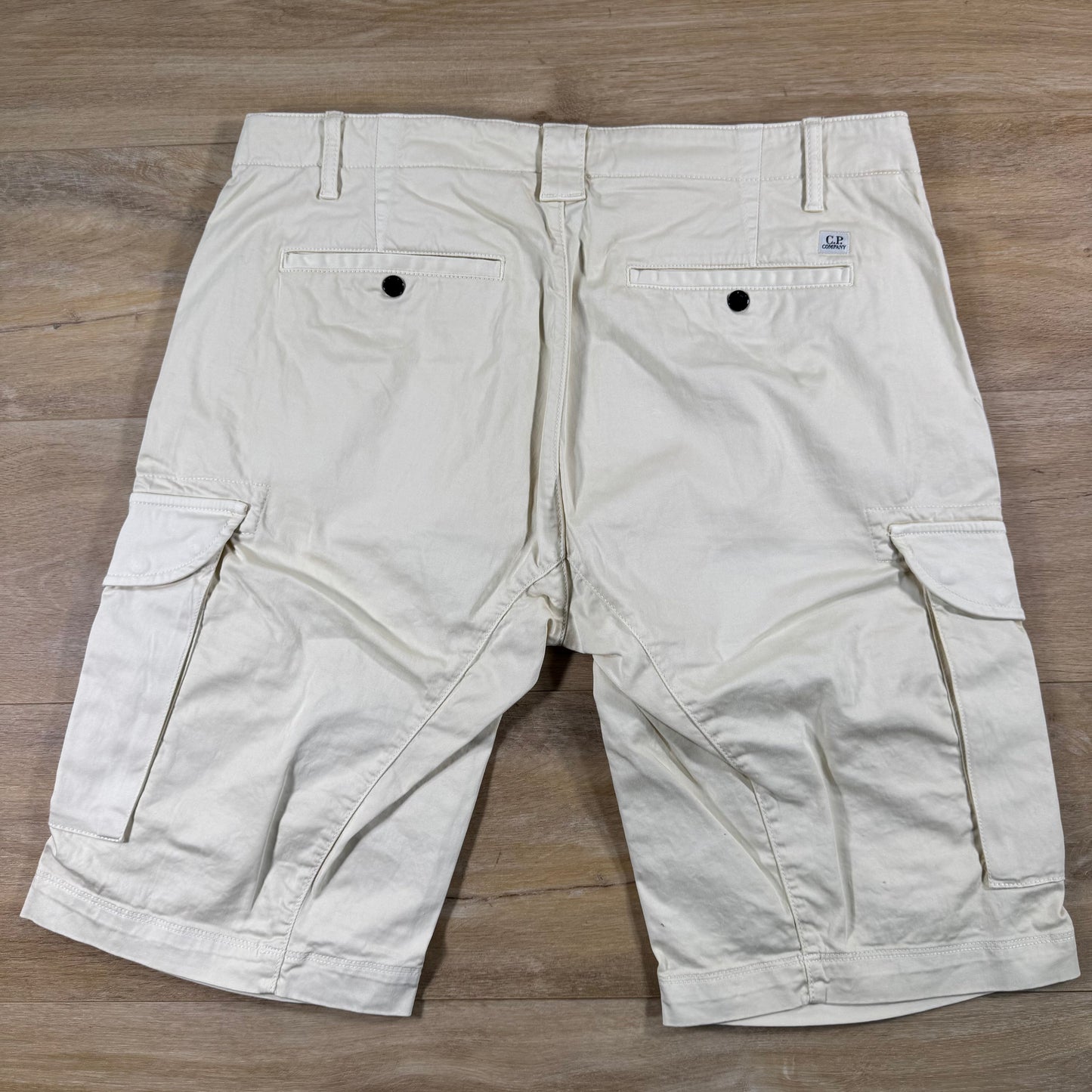 C.P. Company Stretch Sateen Cargo Lens Shorts in Frozen Dew