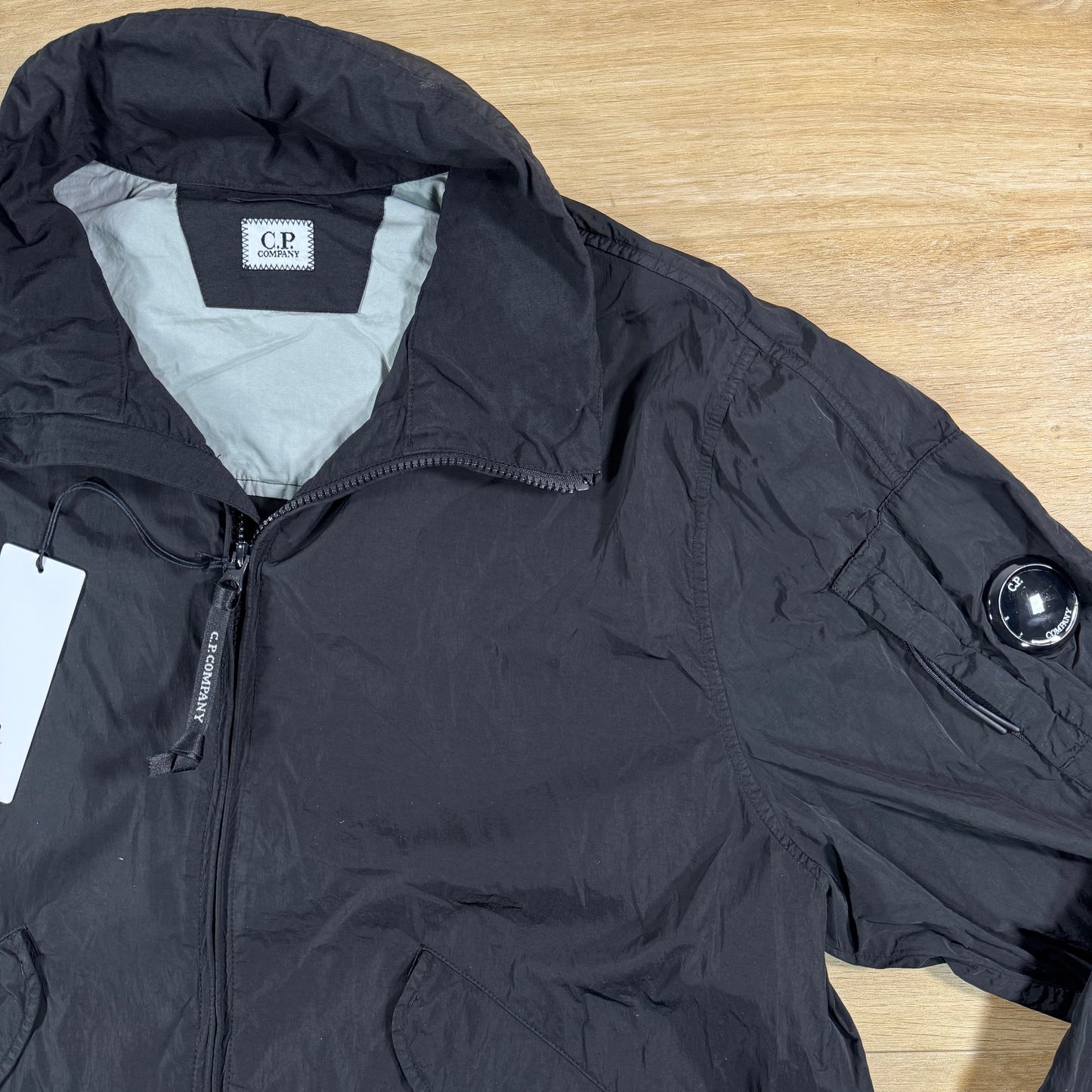 C.P. Company Chrome-R Lens Jacket in Black