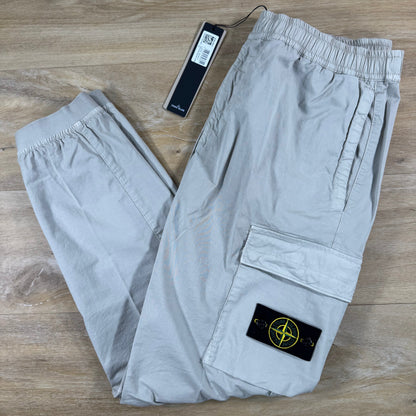 Stone Island Stretch Cotton Twill Cargo Pants in Pearl Grey