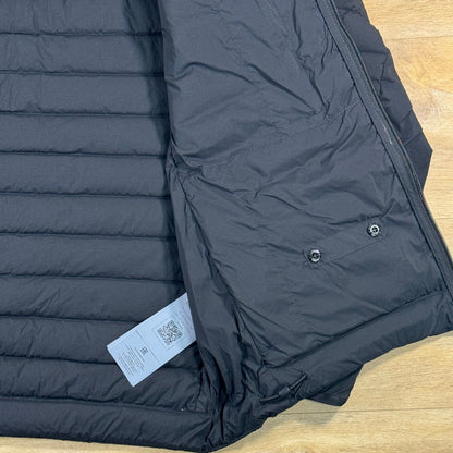 Stone Island Seamless Tunnel Down-TC Stand Collar Jacket in Black