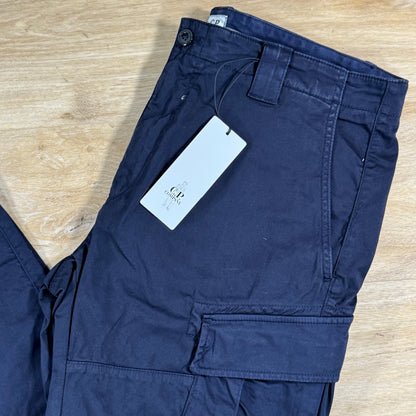 C.P. Company Stretch Sateen Ergonomic Lens Cargo Pants in Navy