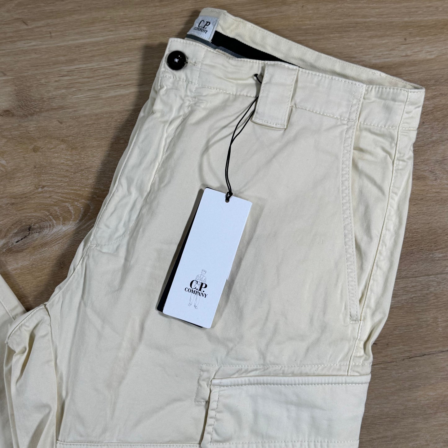 C.P. Company Stretch Sateen Ergonomic Lens Cargo Pants in Frozen Dew