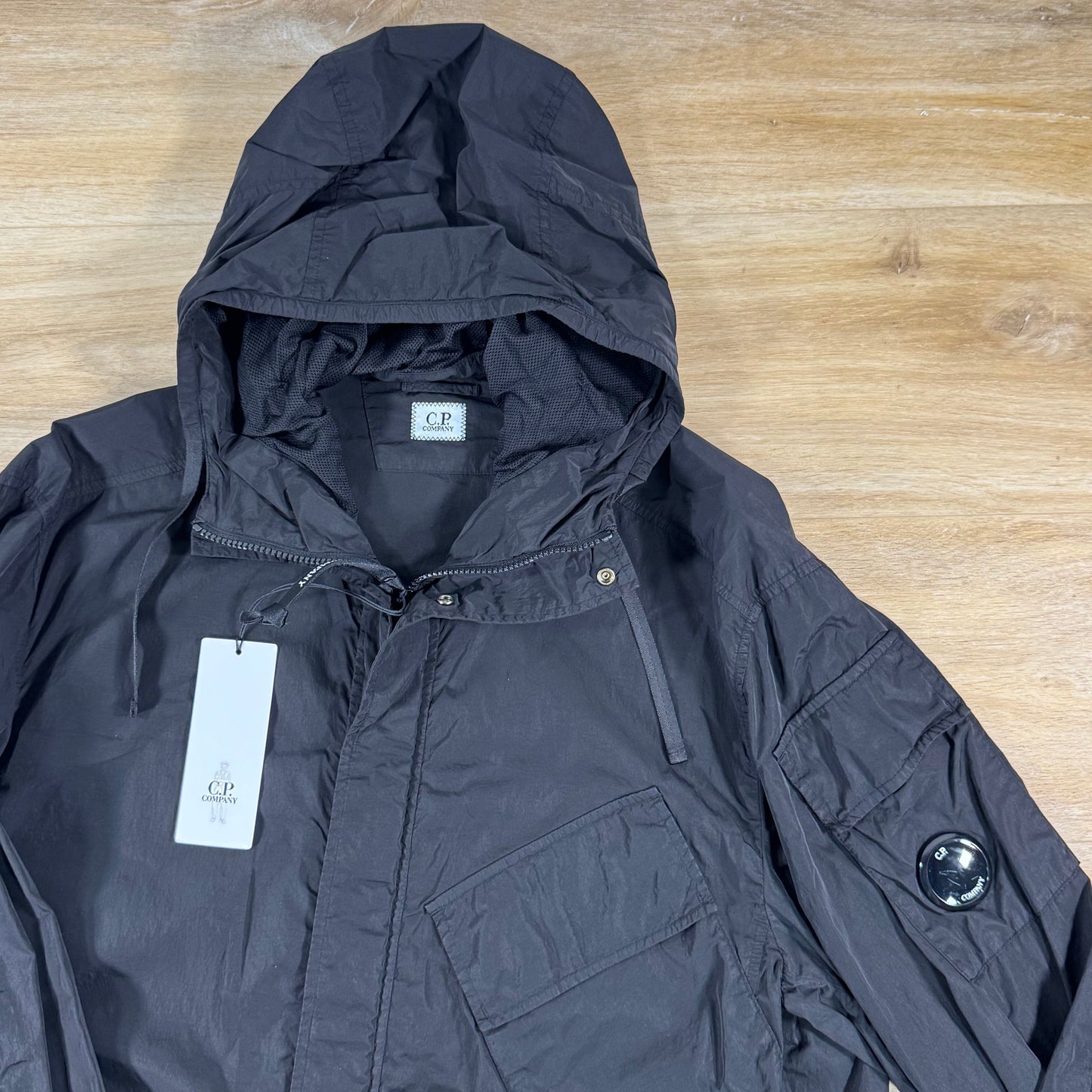 C.P. Company Chrome-R Hooded Lens Overshirt in Black