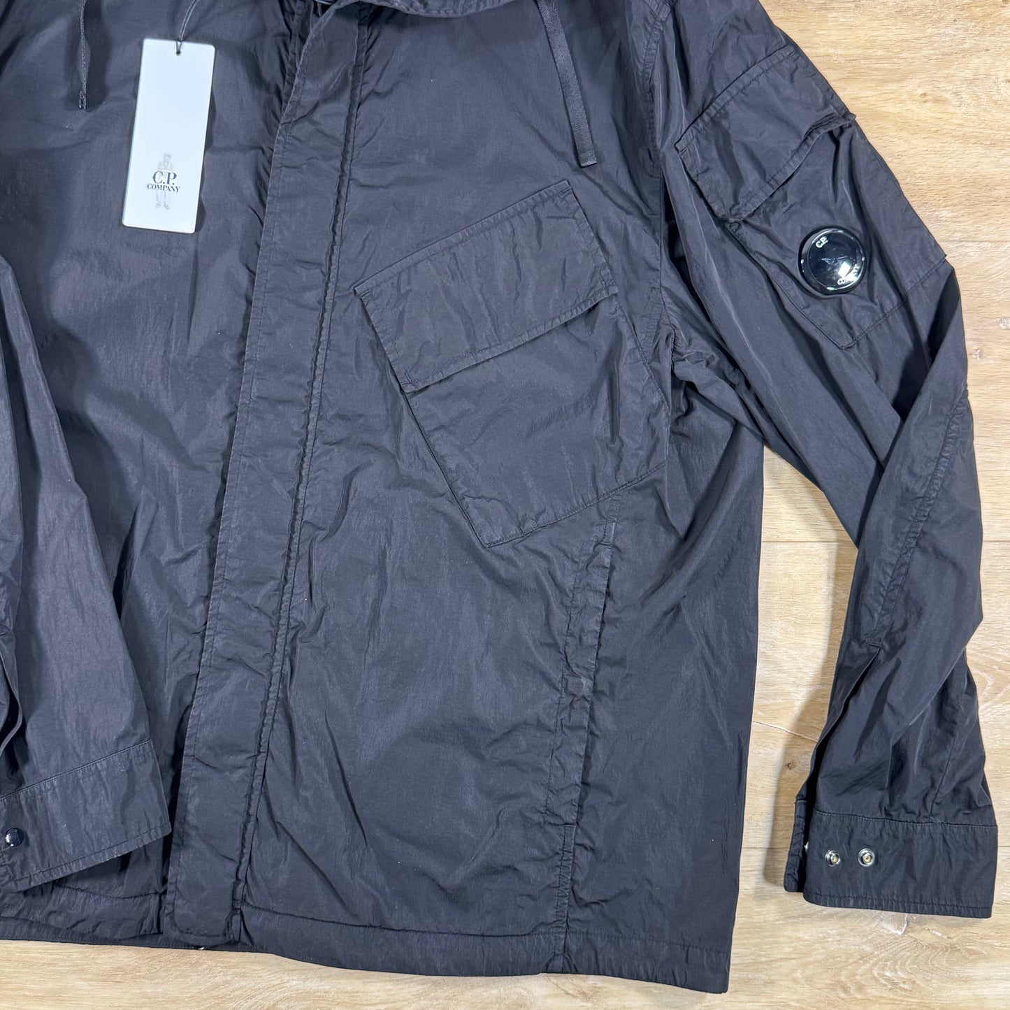C.P. Company Chrome-R Hooded Lens Overshirt in Black