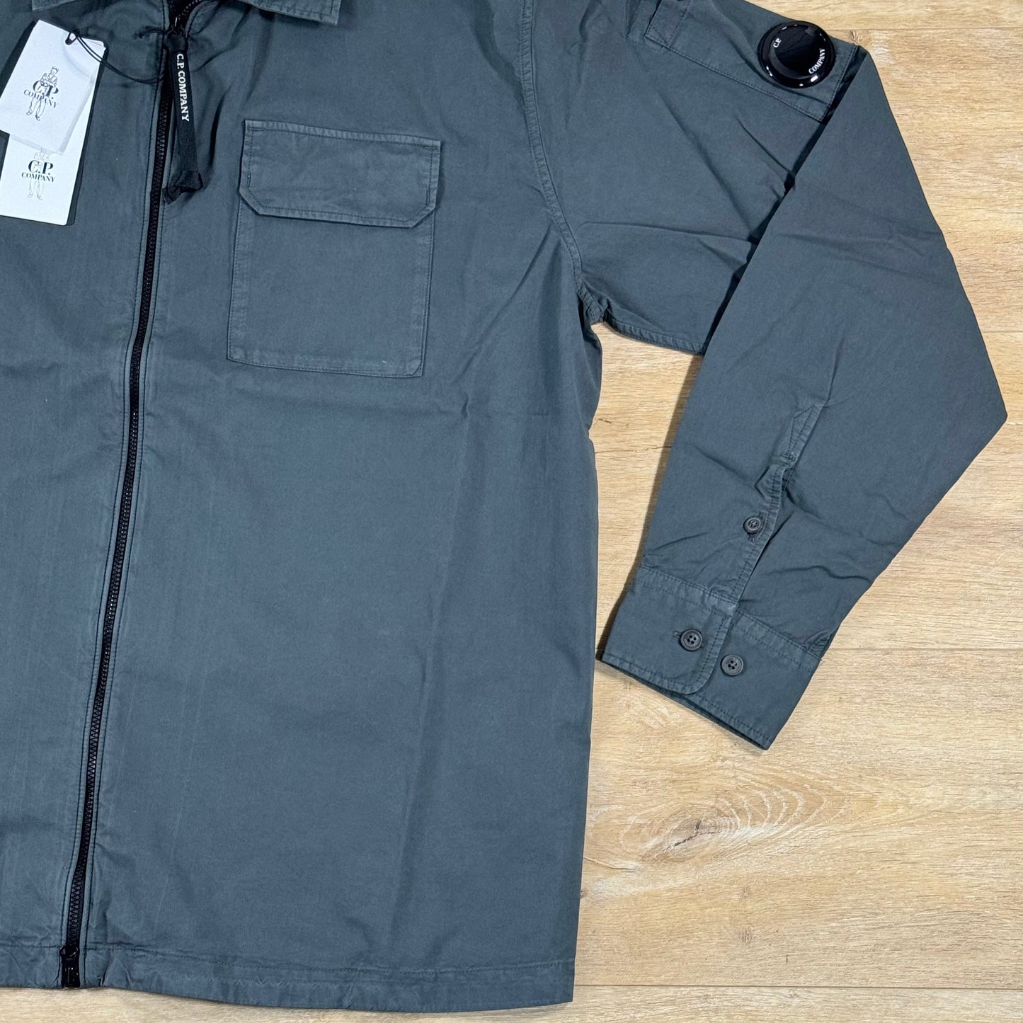 C.P. Company Organic Gabardine Lens Overshirt in Gunmetal - Grey