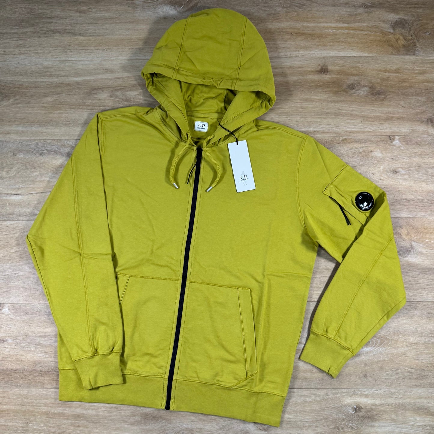 C.P. Company Light Fleece Zip Lens Hoodie in Antique Moss - Yellow