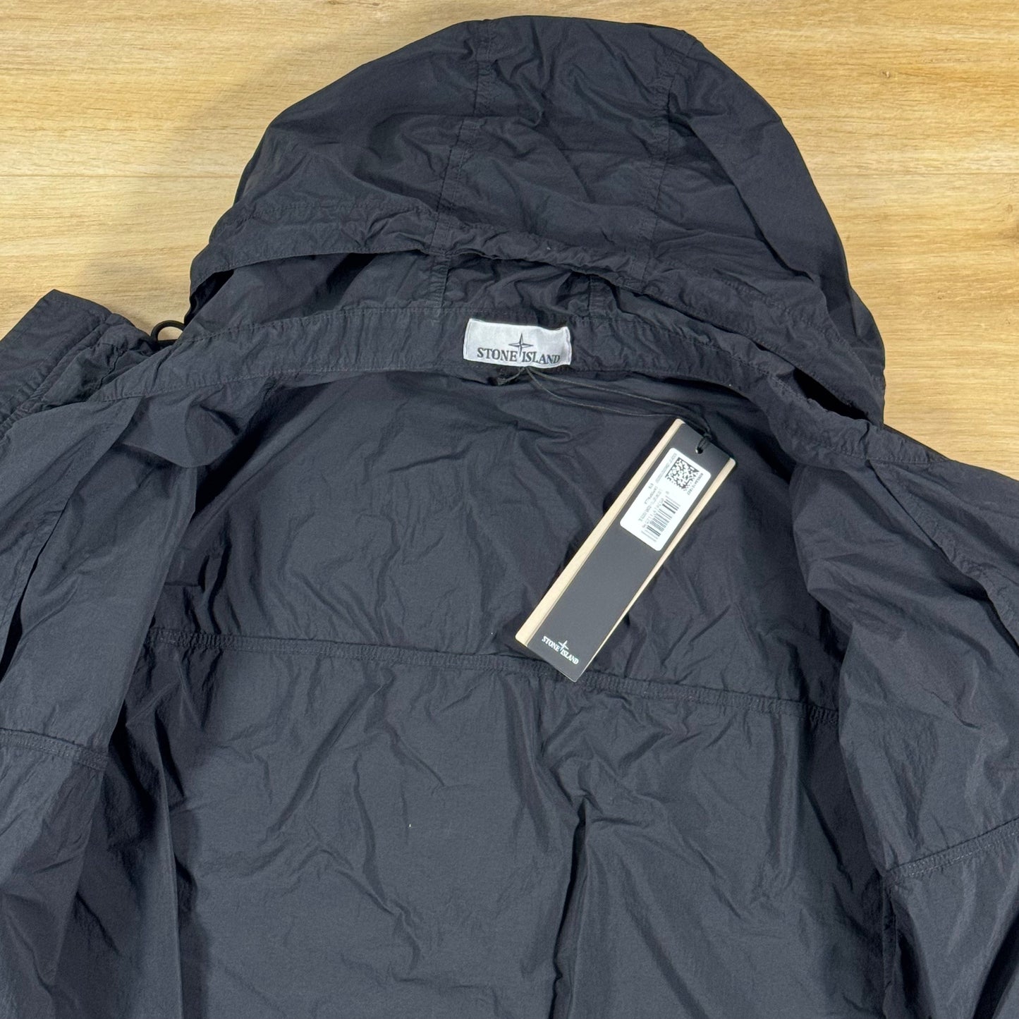 Stone Island Nylon Smerigliato-TC Short Hooded Parka in Black
