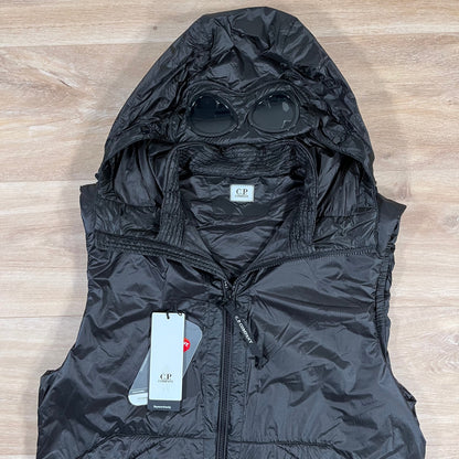 C.P. Company Nada Shell Goggle Padded Gilet in Black