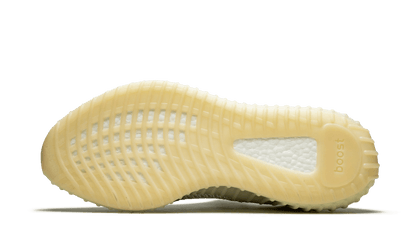 YEEZY 350 V2 LUNDMARK