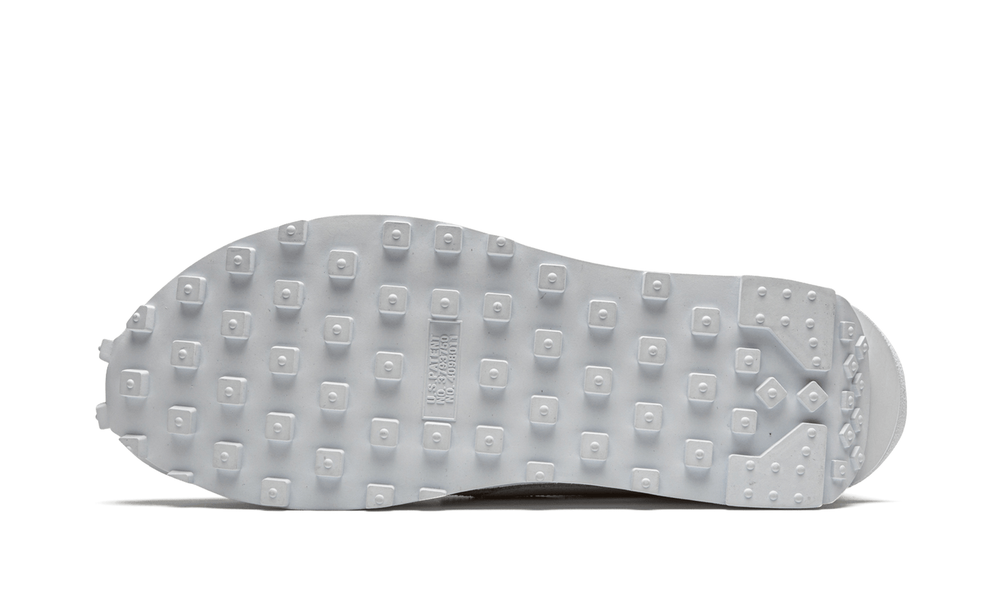 NIKE LDWAFFLE "SACAI-WHITE NYLON"