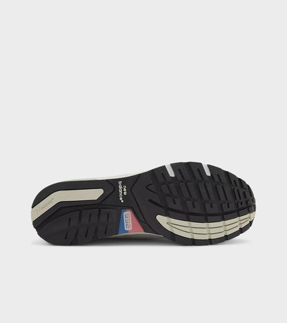 U992GY Grey