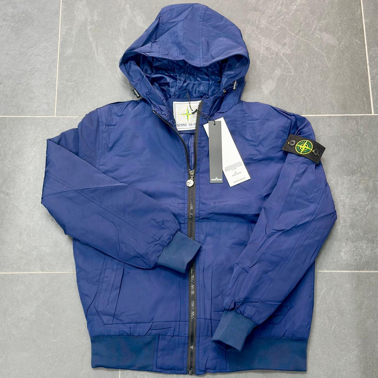 GIUBBINO PRIMAVERILE STONE ISLAND COLORE BLU