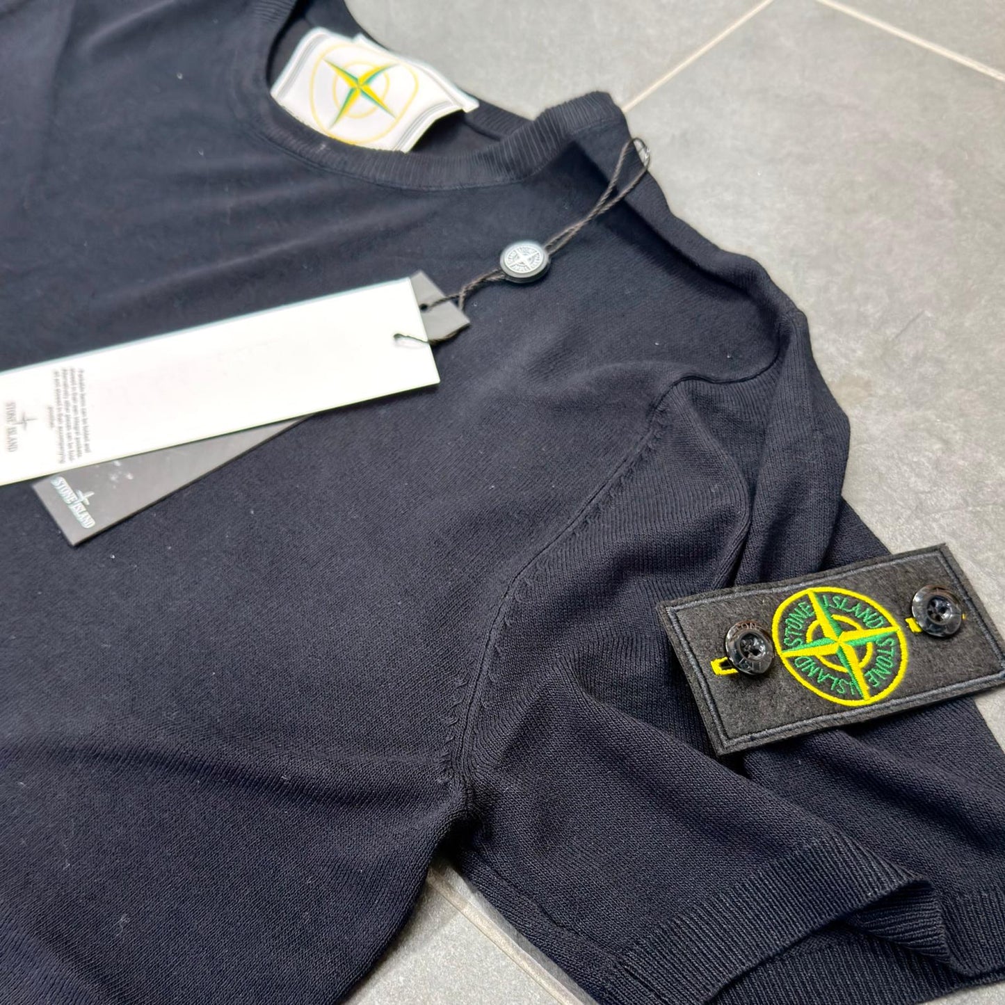 MAGLIA IN FILO STONE ISLAND COLORE NERO