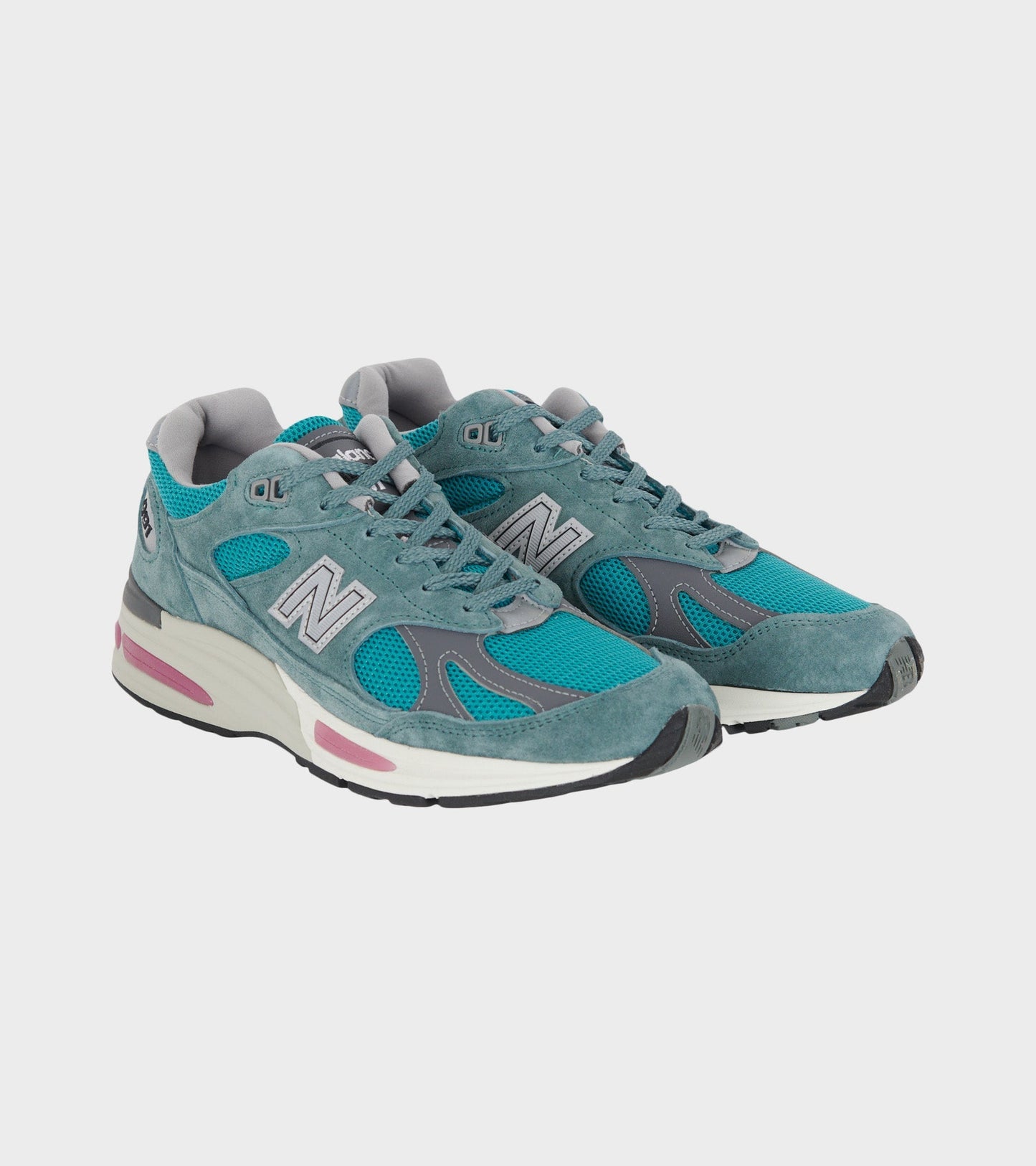 U991TT2 Porcelain Green/Trooper