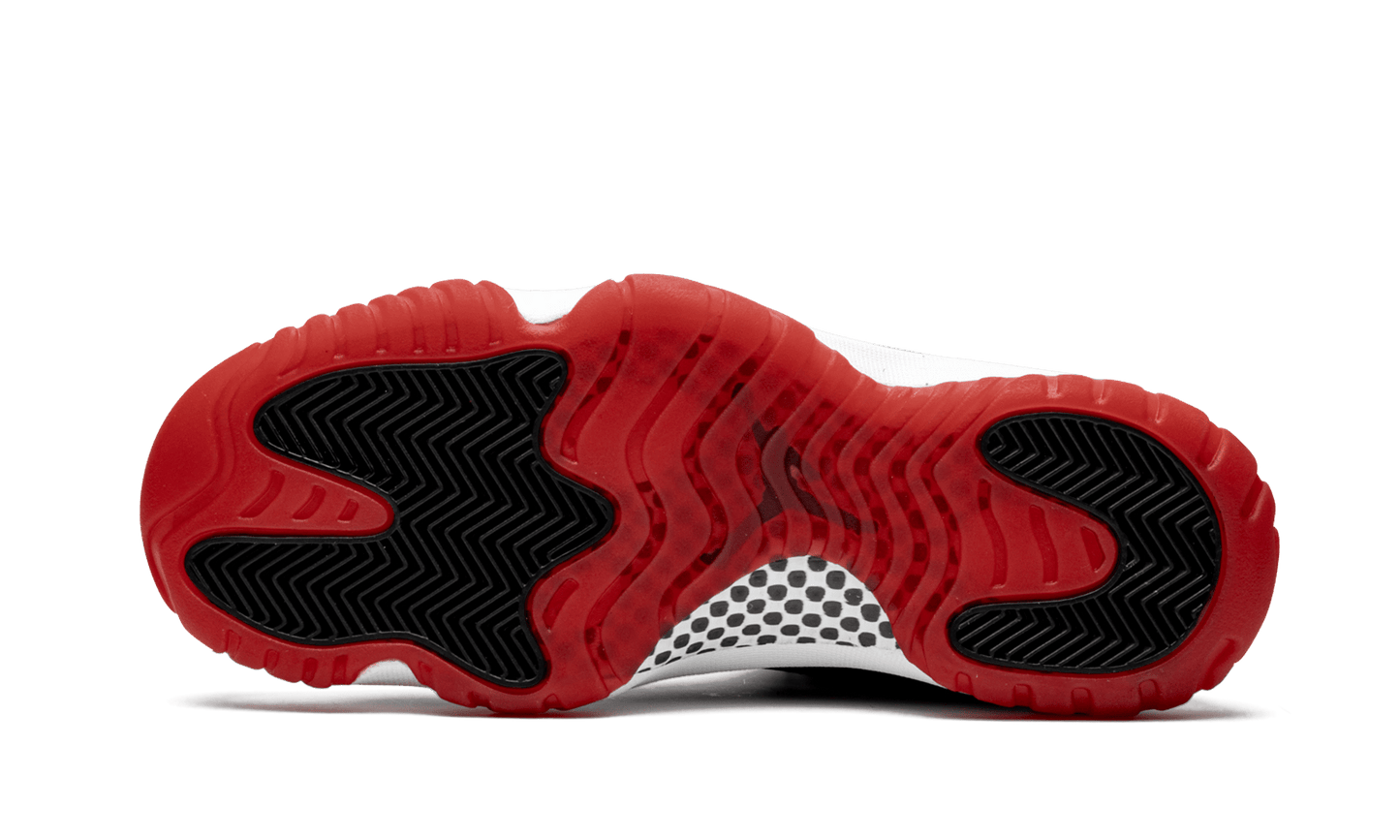 JORDAN 11 RETRO BRED (2019)