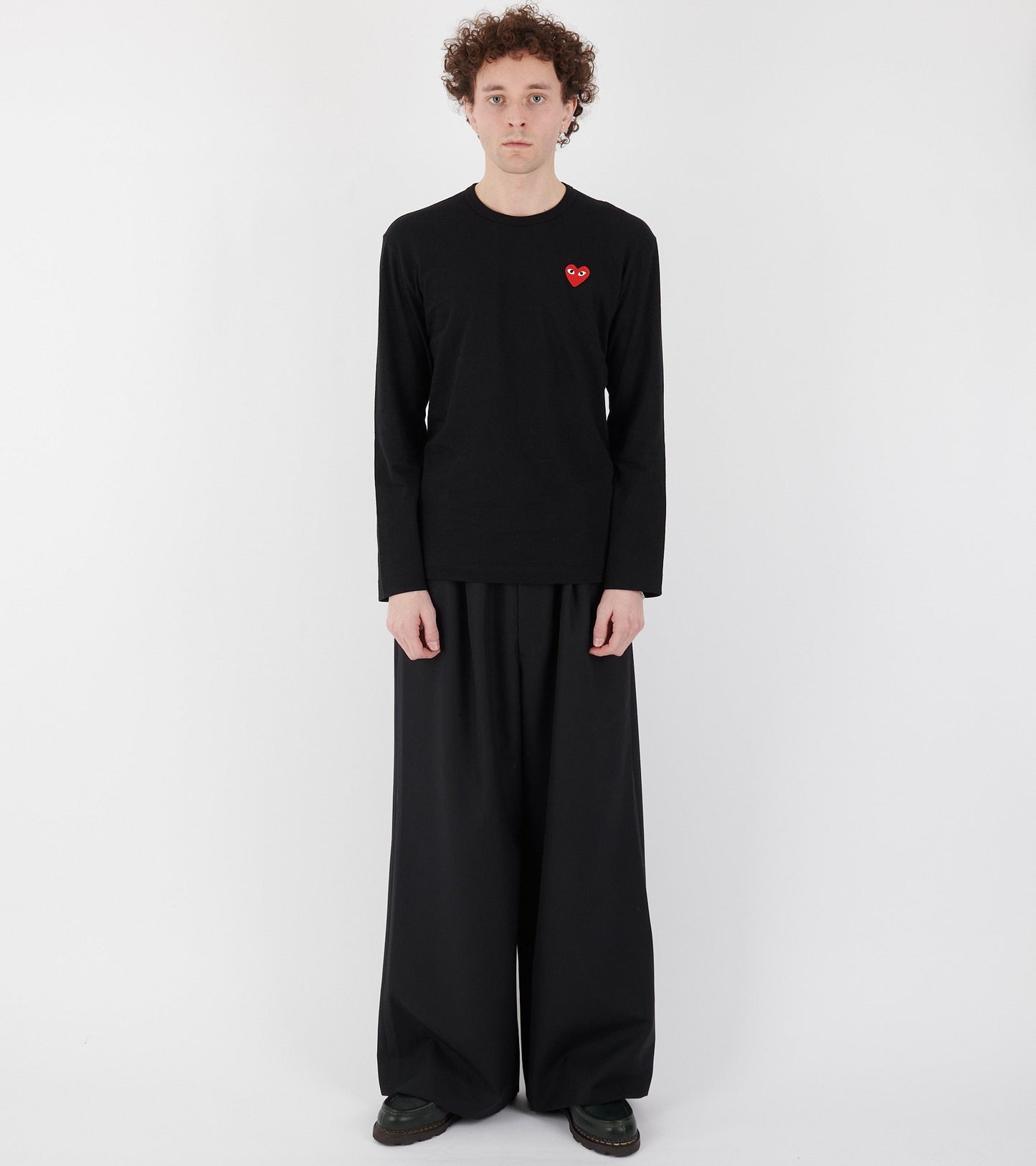 U Red Heart LS T-Shirt Black