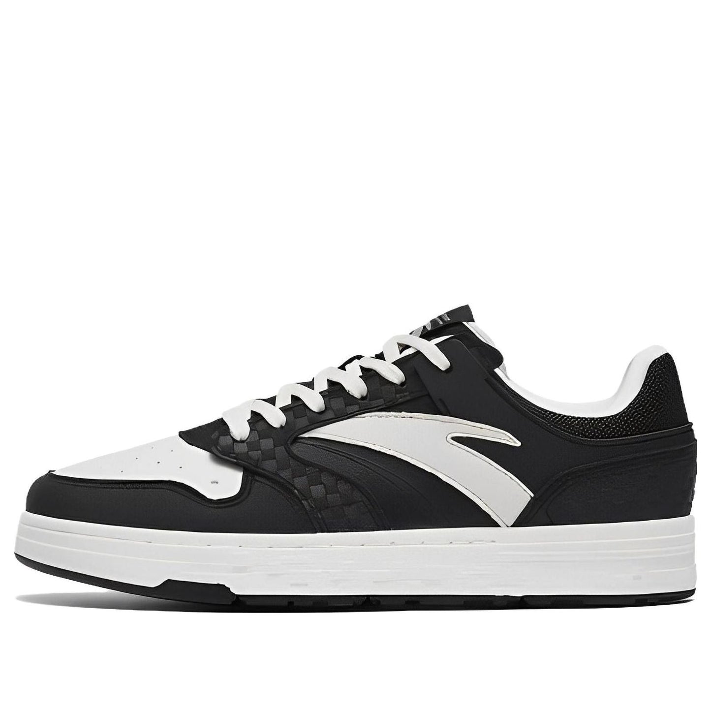 (WMNS) ANTA Street Naughty 'Black White' 122318051-4