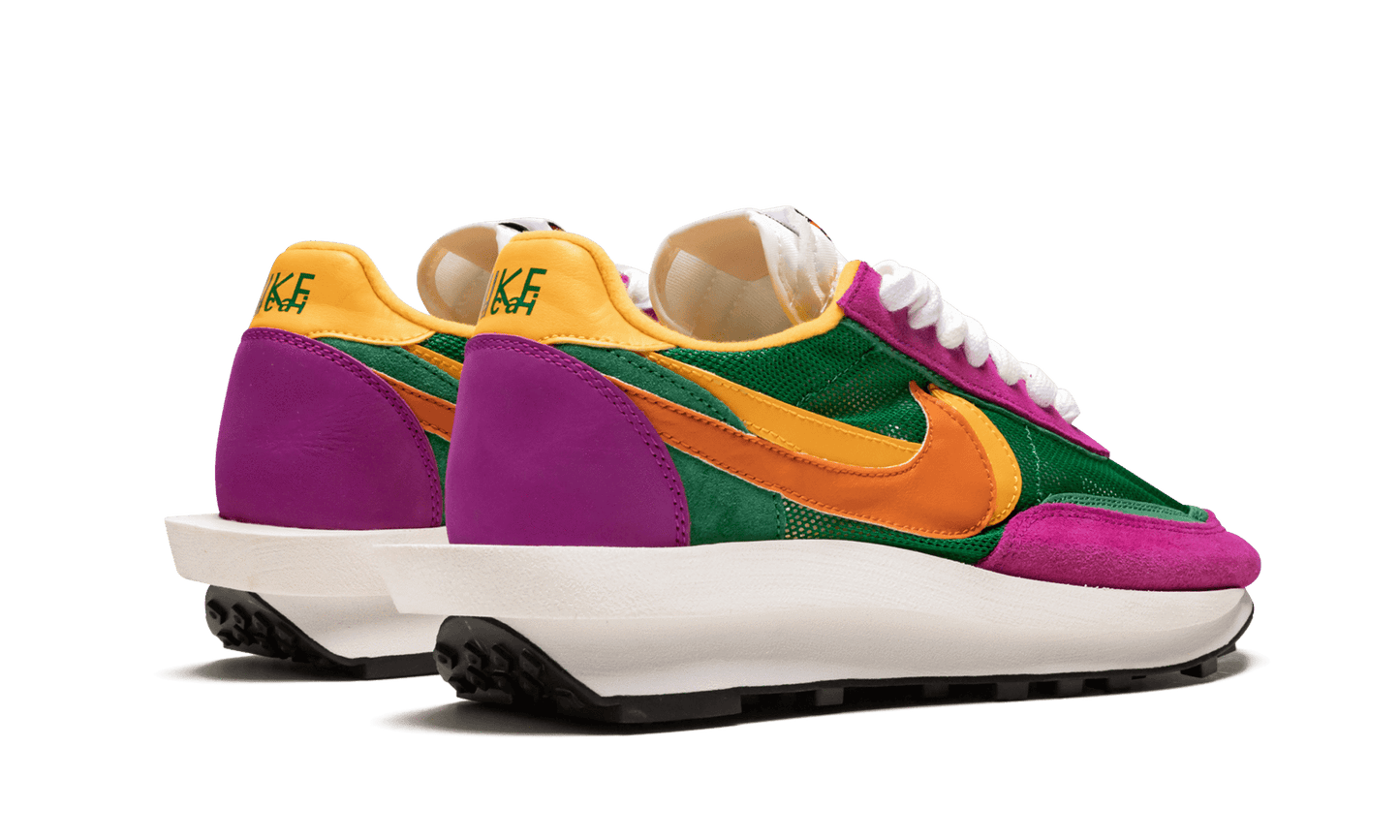 NIKE LD WAFFLE X SACAI PINE