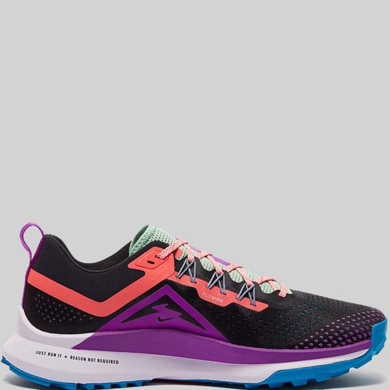 Nike Pegasus Trail 4