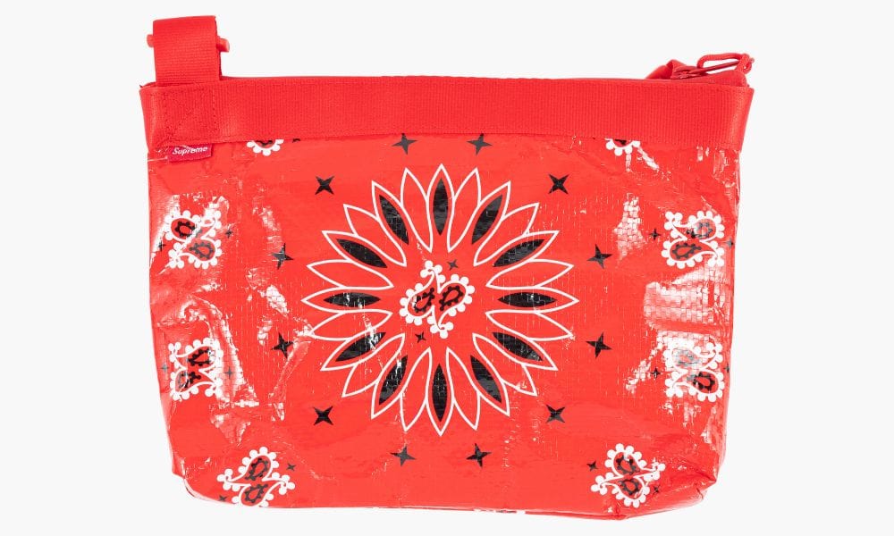 SUPREME BANDANA TARP DUFFLE BAG