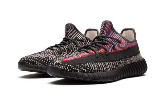 YEEZY 350 YECHEIL