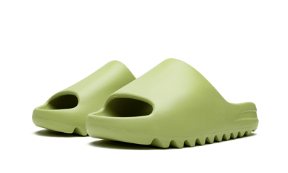 YEEZY SLIDE RESIN