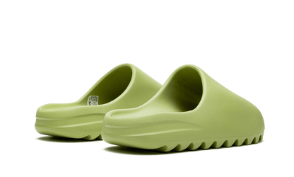 YEEZY SLIDE RESIN